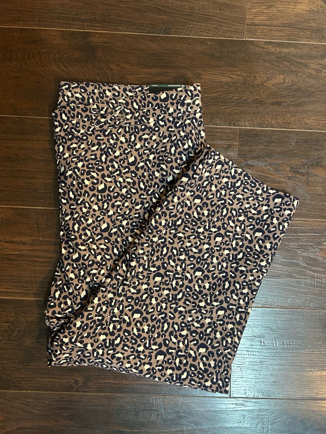 Rafaella 18 Comfort Capri Pants Leopard Print 5