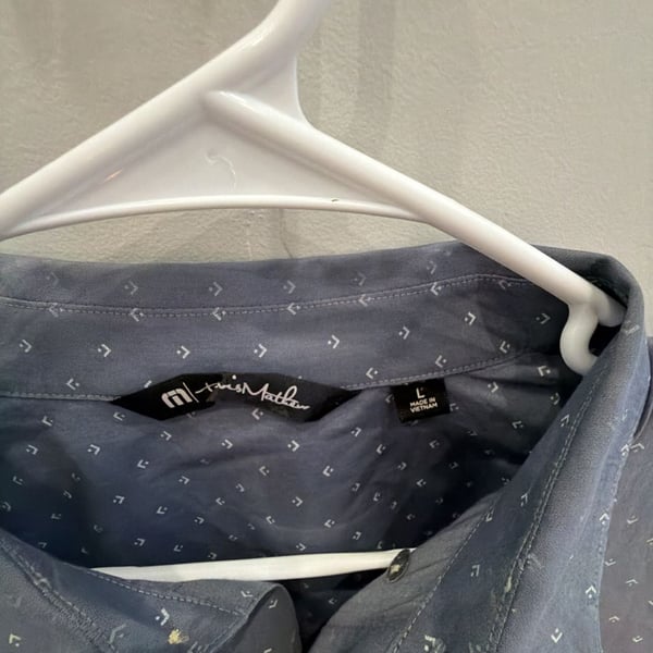 TravisMathew Mens Short Sleeve Button Down Shirt Gray Geometric Print Size Large