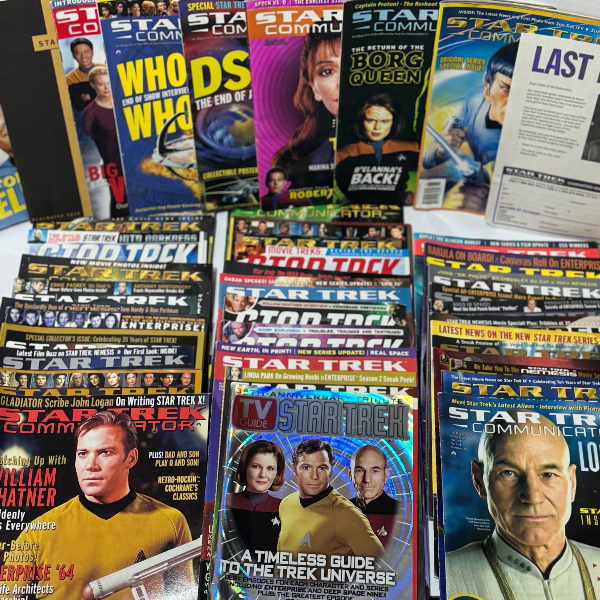 Lot of Vintage Star Trek Communicator Fan Club Magazines, books, calendar 1