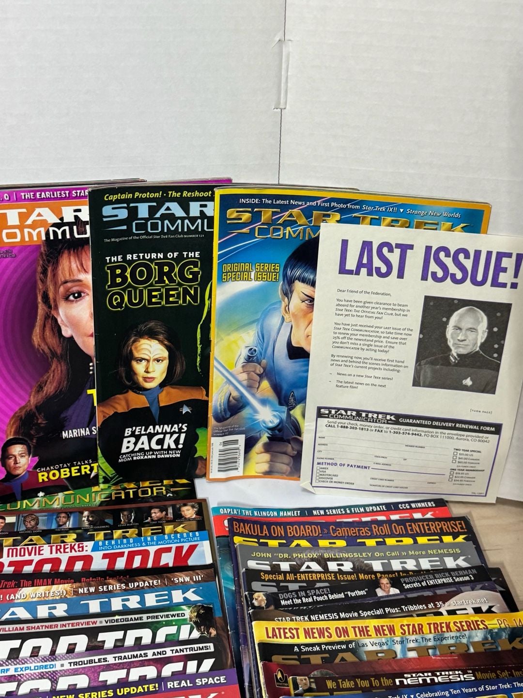 Lot of Vintage Star Trek Communicator Fan Club Magazines, books, calendar 5