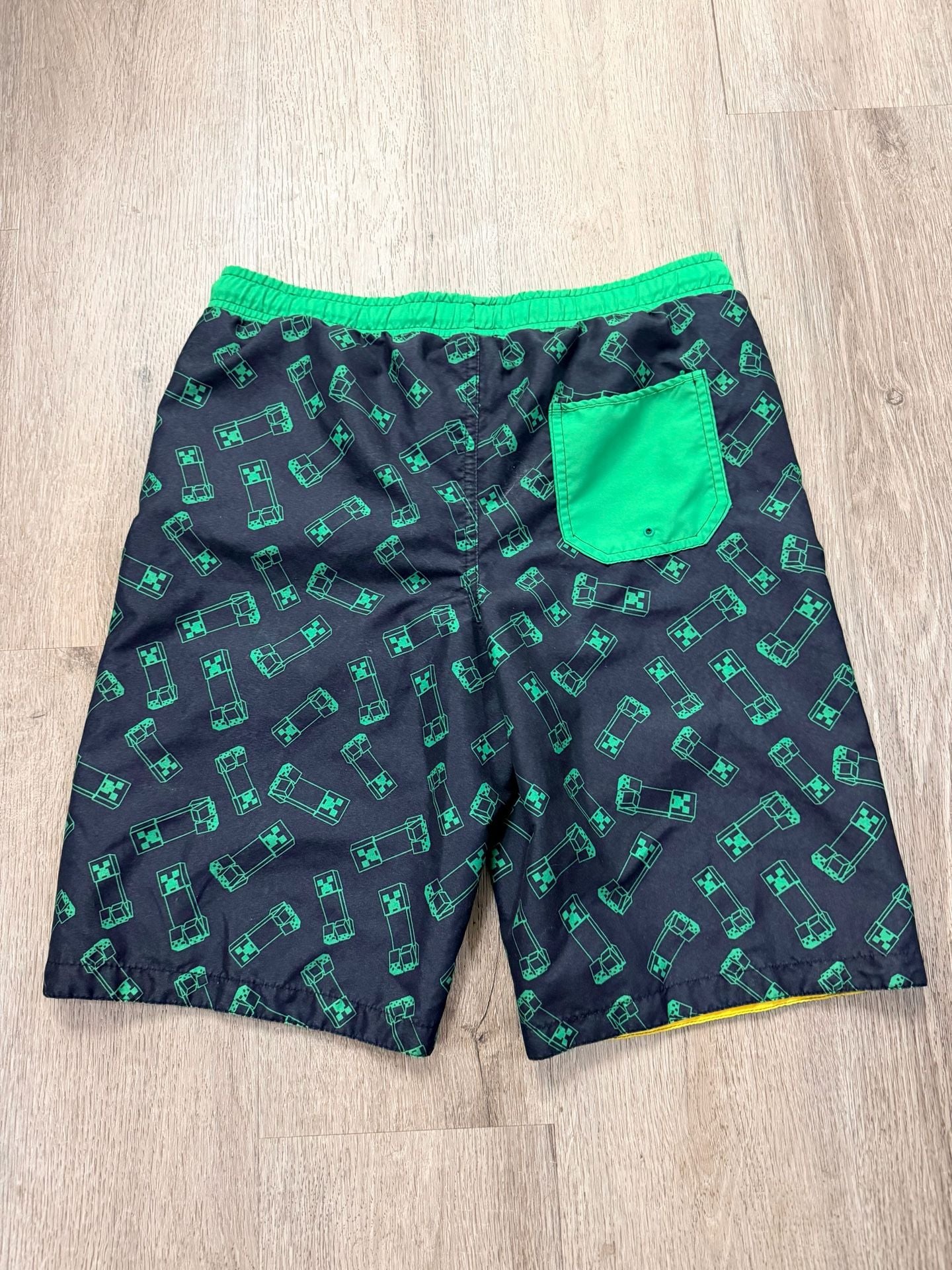 Minecraft Boys Creeper Print Swim Trunks Size 14/16 3