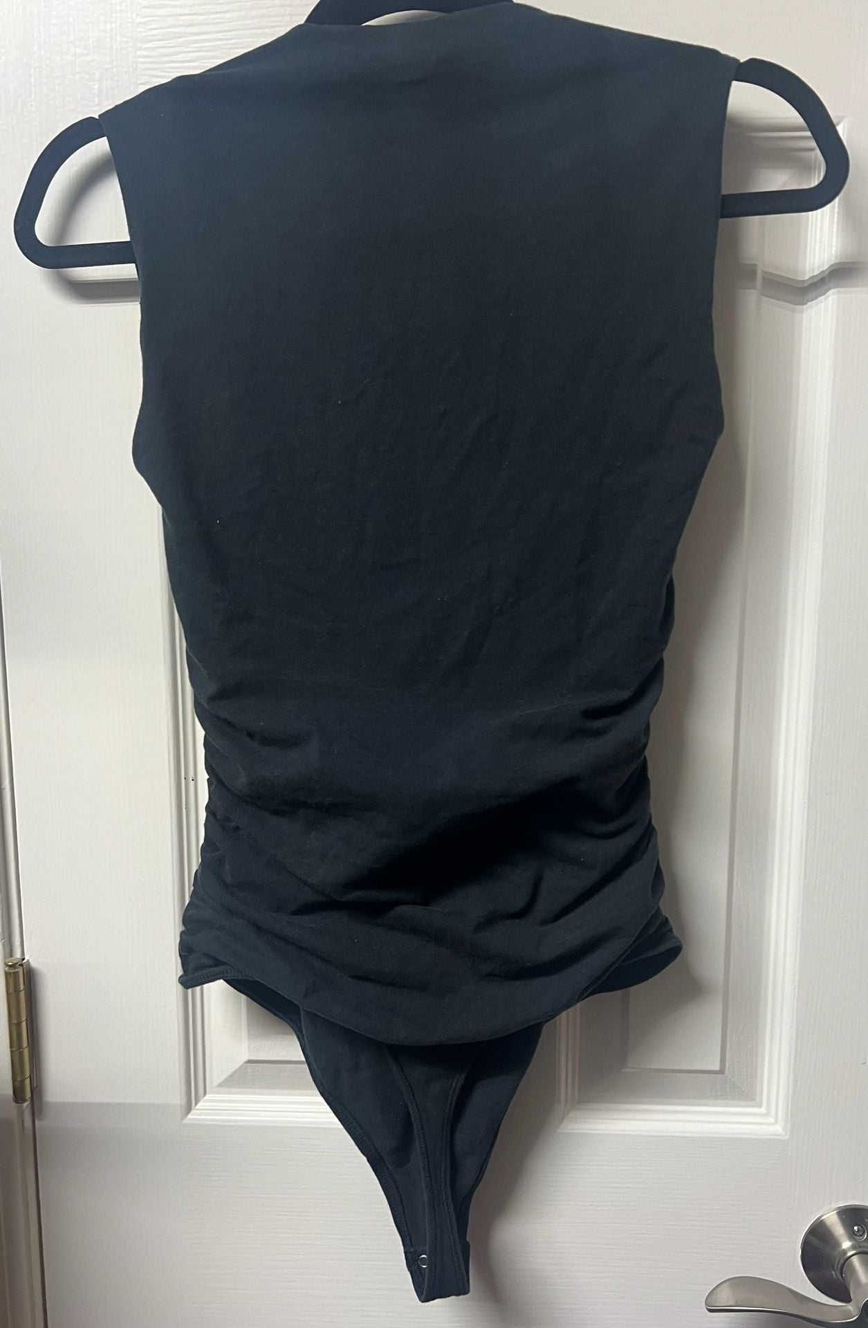 Abercrombie & Fitch Women's Sleeveless Square Neck Ruched Bodysuit 2