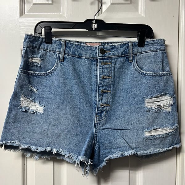 Show Me Your Mumu Women's High-Rise Button Fly Frayed Hem Denim Shorts