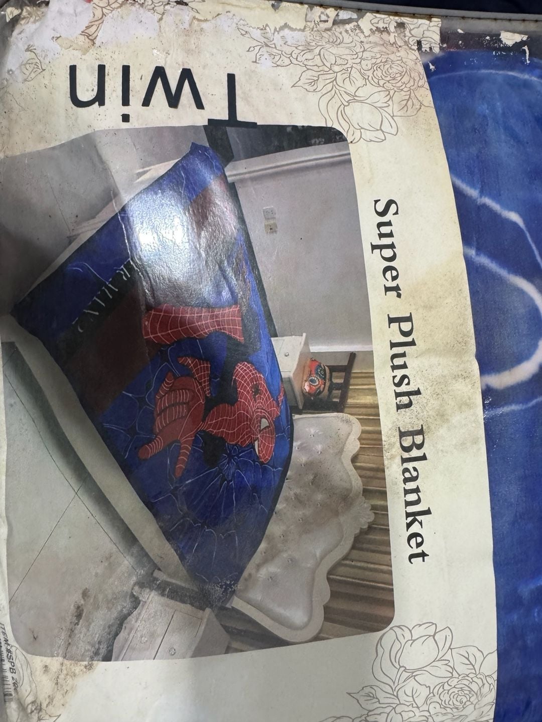 Spider-Man Twin Size Super Plush Blanket 6