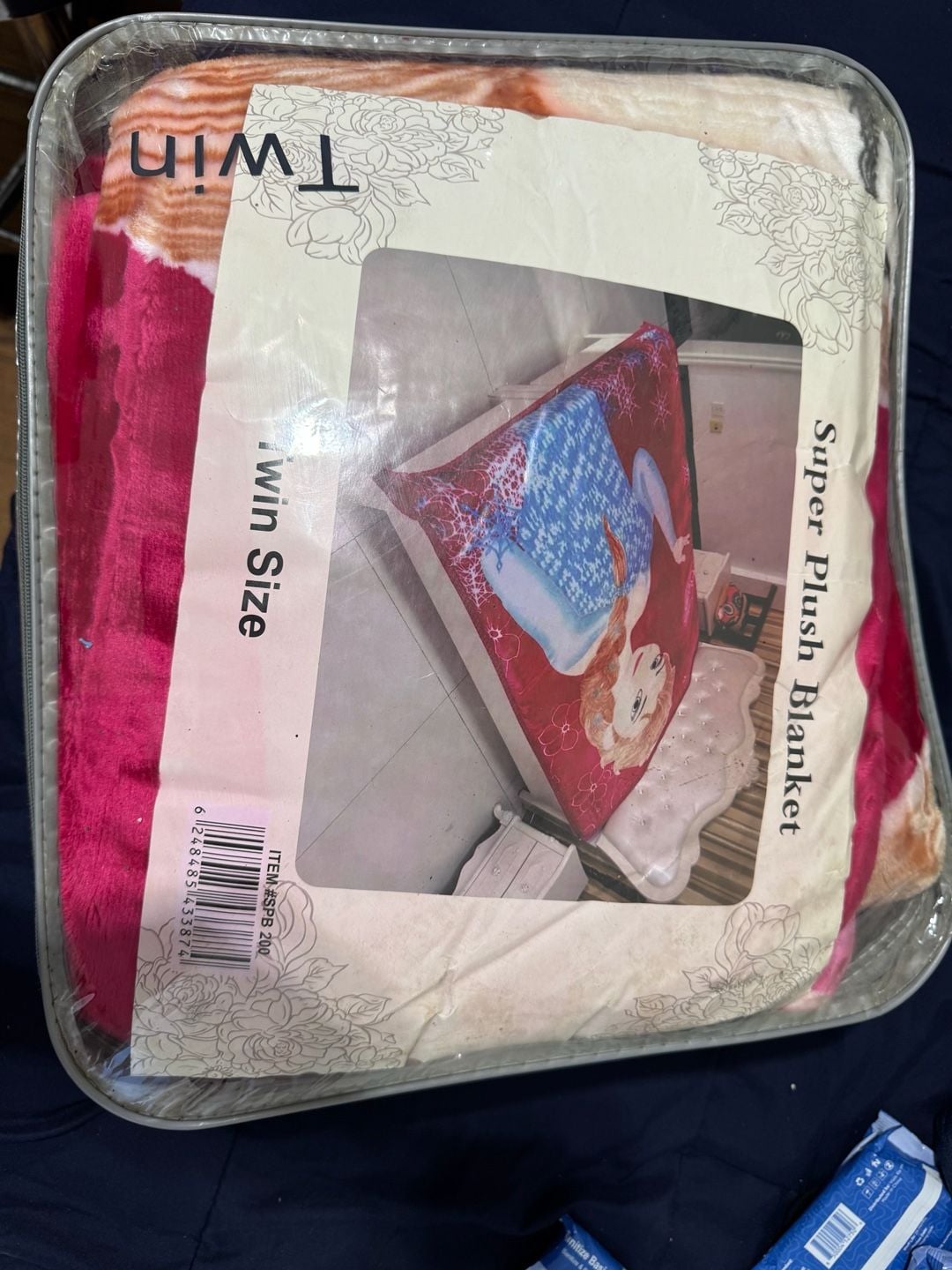Frozen Anna Twin Size Super Plush Blanket 2
