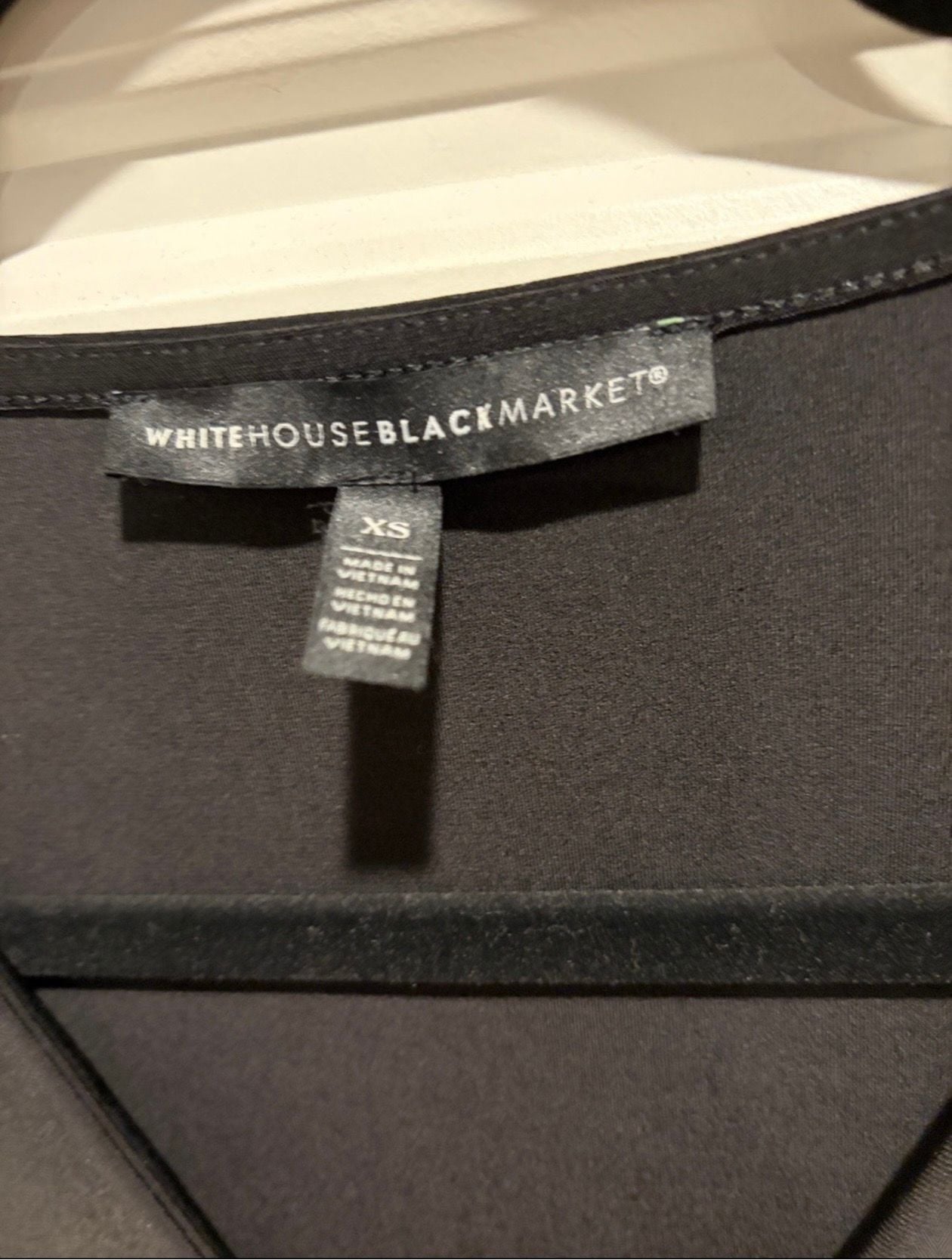 White House Black Market Bow-Cuff Contrast V-Neck Blouse 7