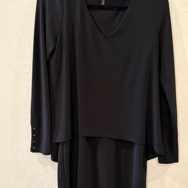 White House Black Market Women's Long Sleeve Double Layer V-Neck Tunic