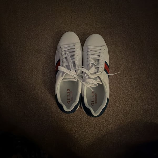 GUESS Men's Letoro Low Top Lace-Up Sneakers, White/Red/Navy
