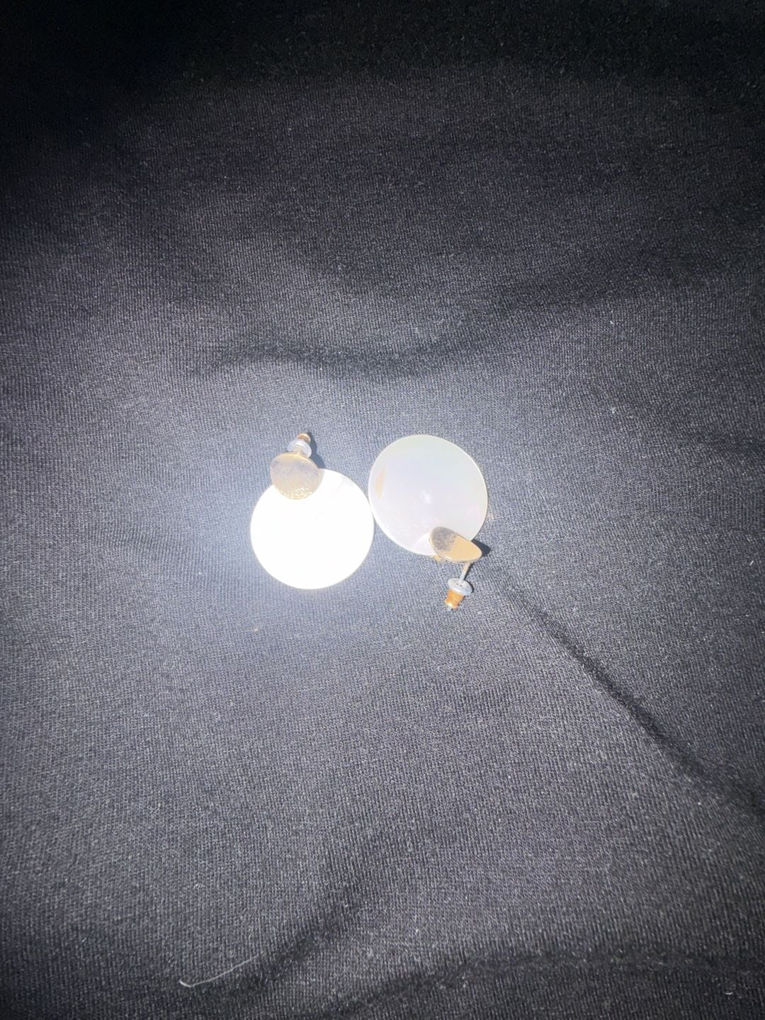 Gold-Tone and Mother of Pearl Disc Stud Earrings 3