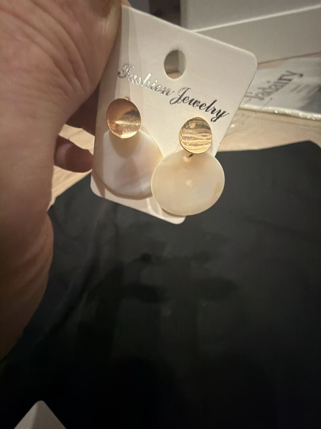 Gold-Tone and Mother of Pearl Disc Stud Earrings 6