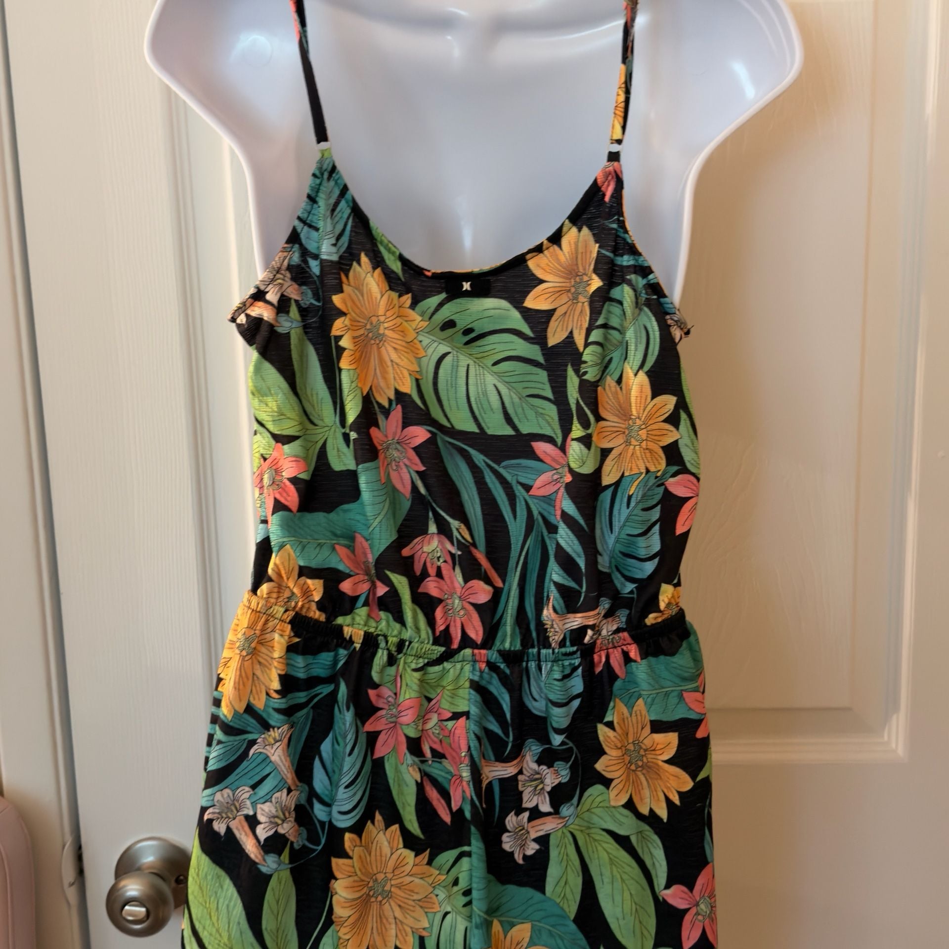 Hurley Women Floral Printed Sleeveless Romper 3