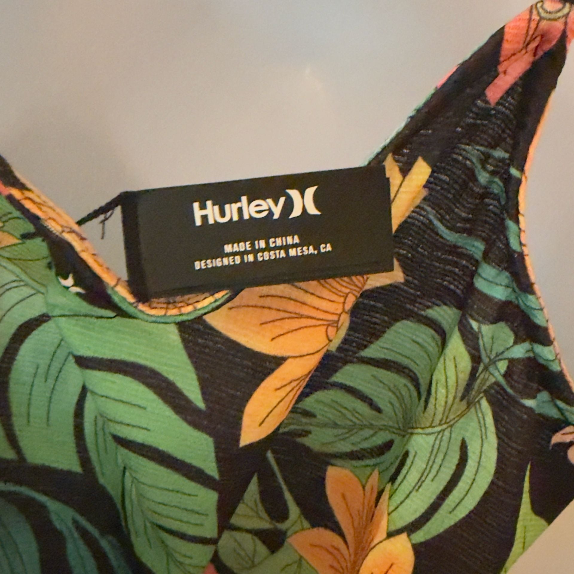 Hurley Women Floral Printed Sleeveless Romper 4