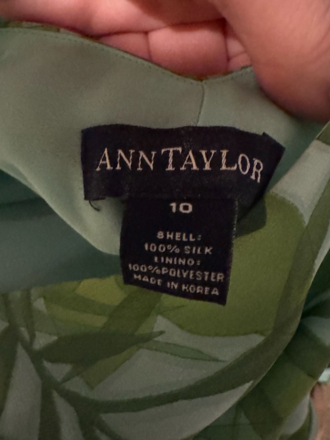 Ann Taylor Women's Sleeveless V-Neck Maxi Dress in Green Leaf Botanical Print 4