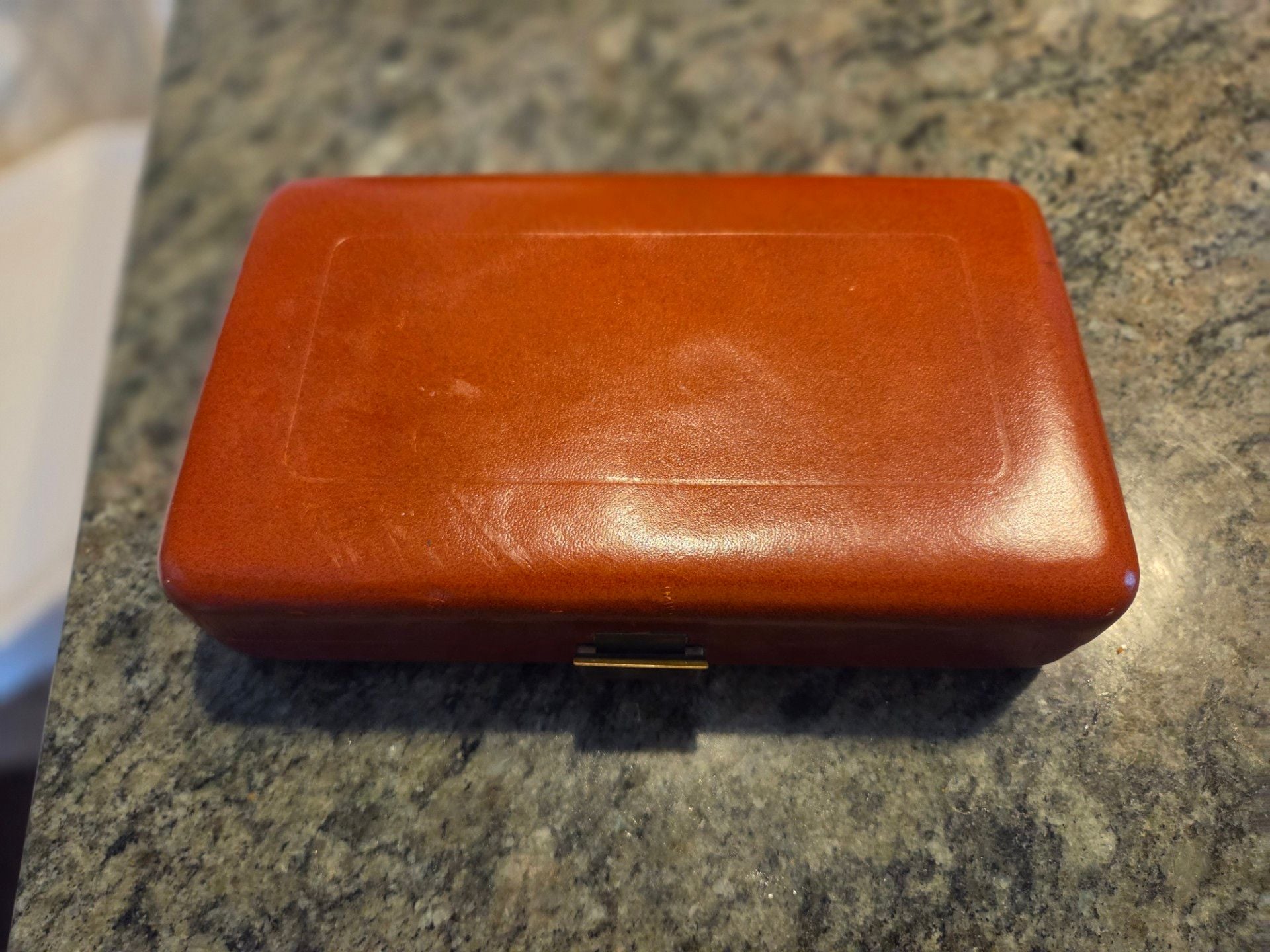 Vintage Buxton Saddle Cowhide Leather Travel Jewelry or Vanity Case 2