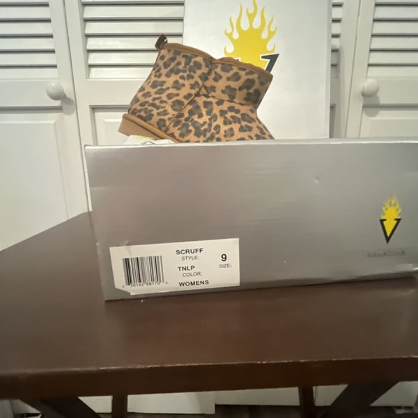 Volatile Scruff Women's Leopard Print Ankle Boots