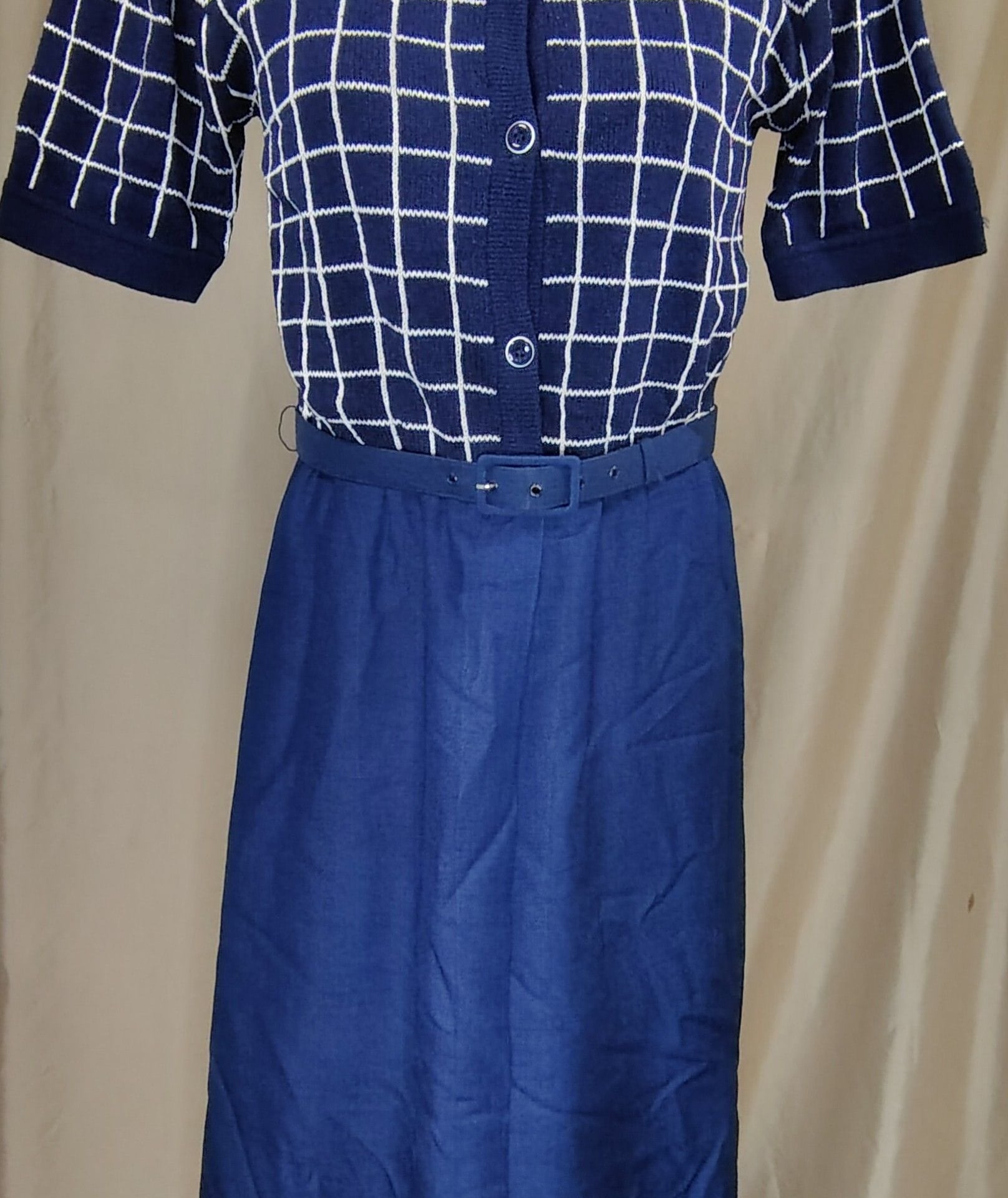 Vintage 1950s Dress Blue Windowpane Plaid Short Sleeve Set with Belt, size 6, Made in Hong Kong 2