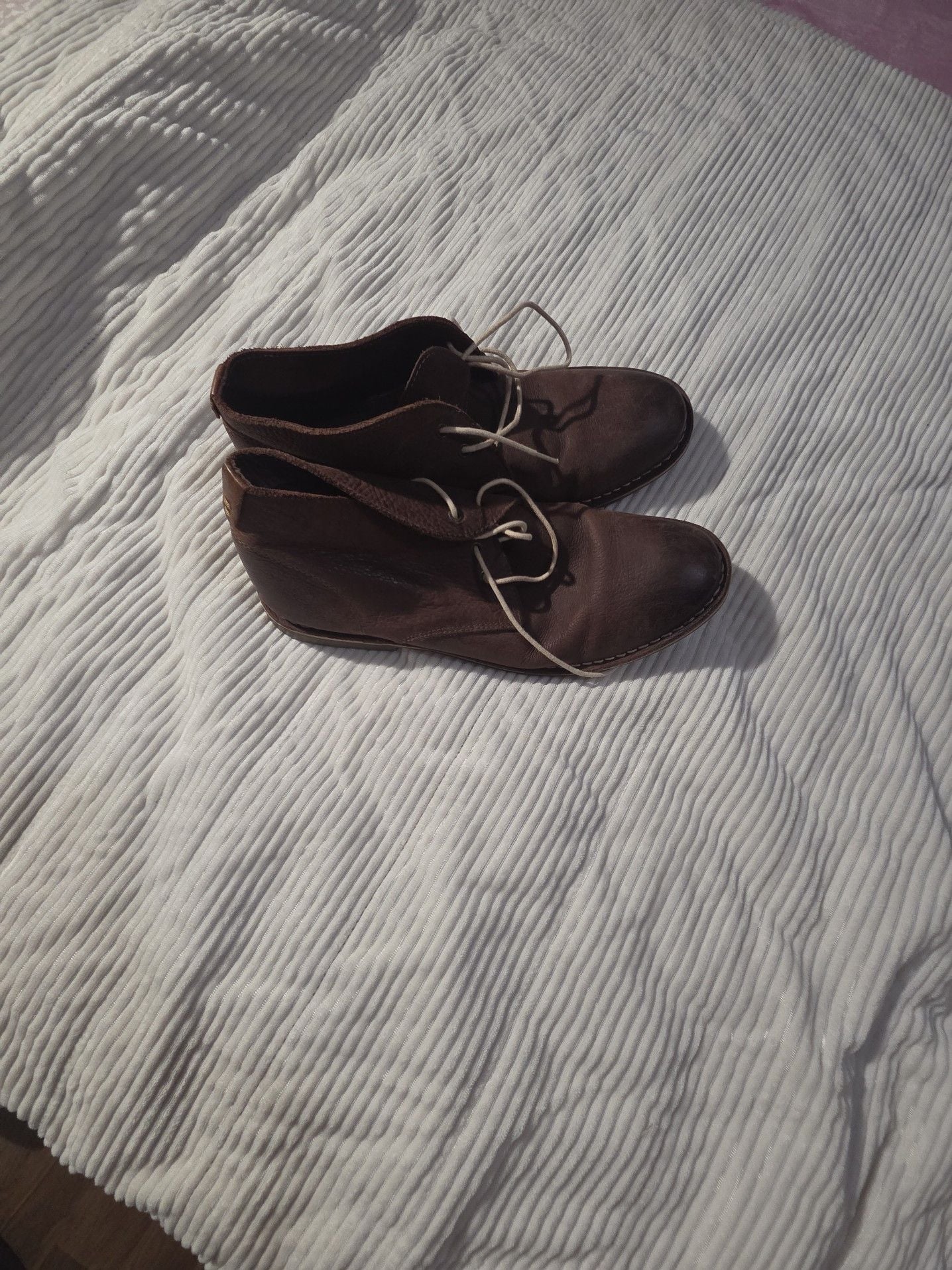 Red Tape Men's Brown Leather Chukka Desert Boots 5