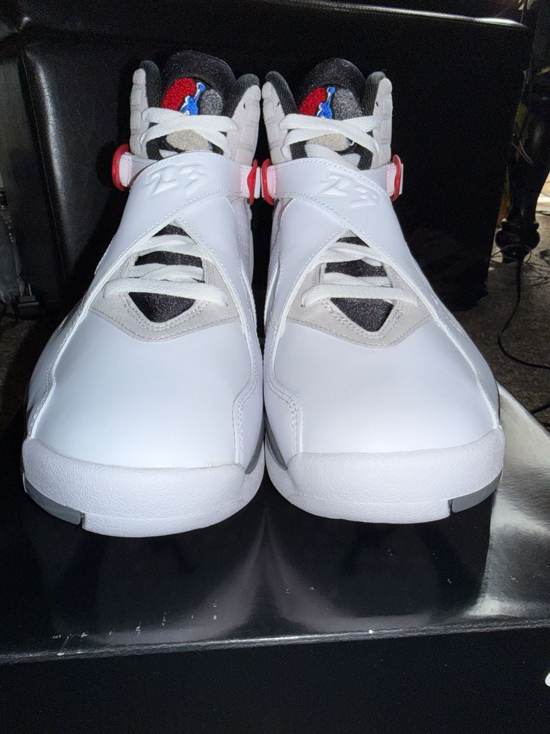 Air Jordan 8 Retro 'Bugs Bunny' 2025 Release 7