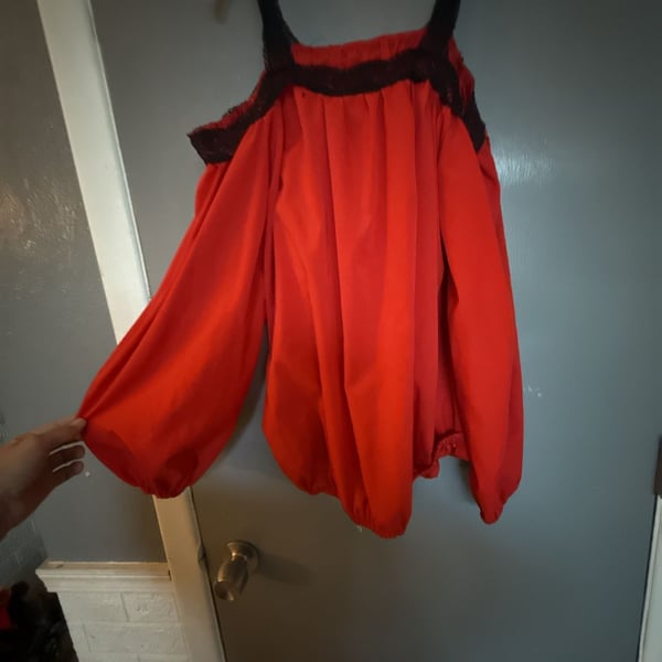 Red Cold-Shoulder Lantern Sleeve Blouse with Black Lace Detail