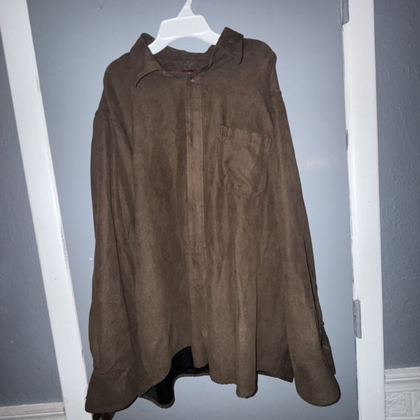 Covington Men's Brown Long Sleeve Faux Suede Button-Up Shirt