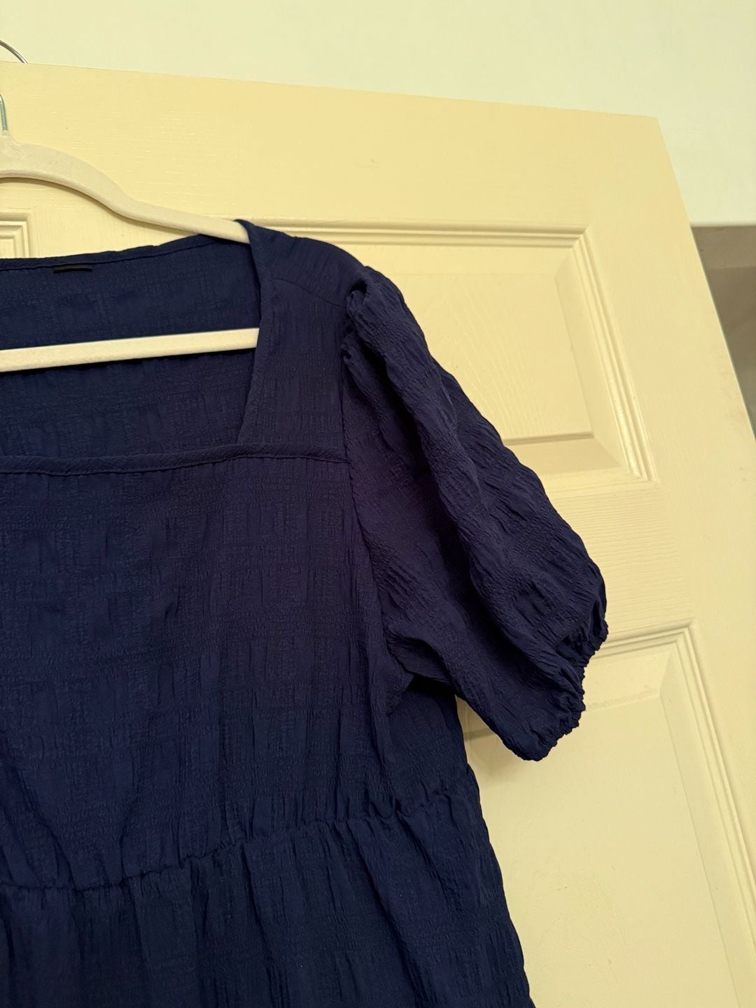Navy Blue Textured Square Neck Puff Sleeve Tiered Midi Dress 3