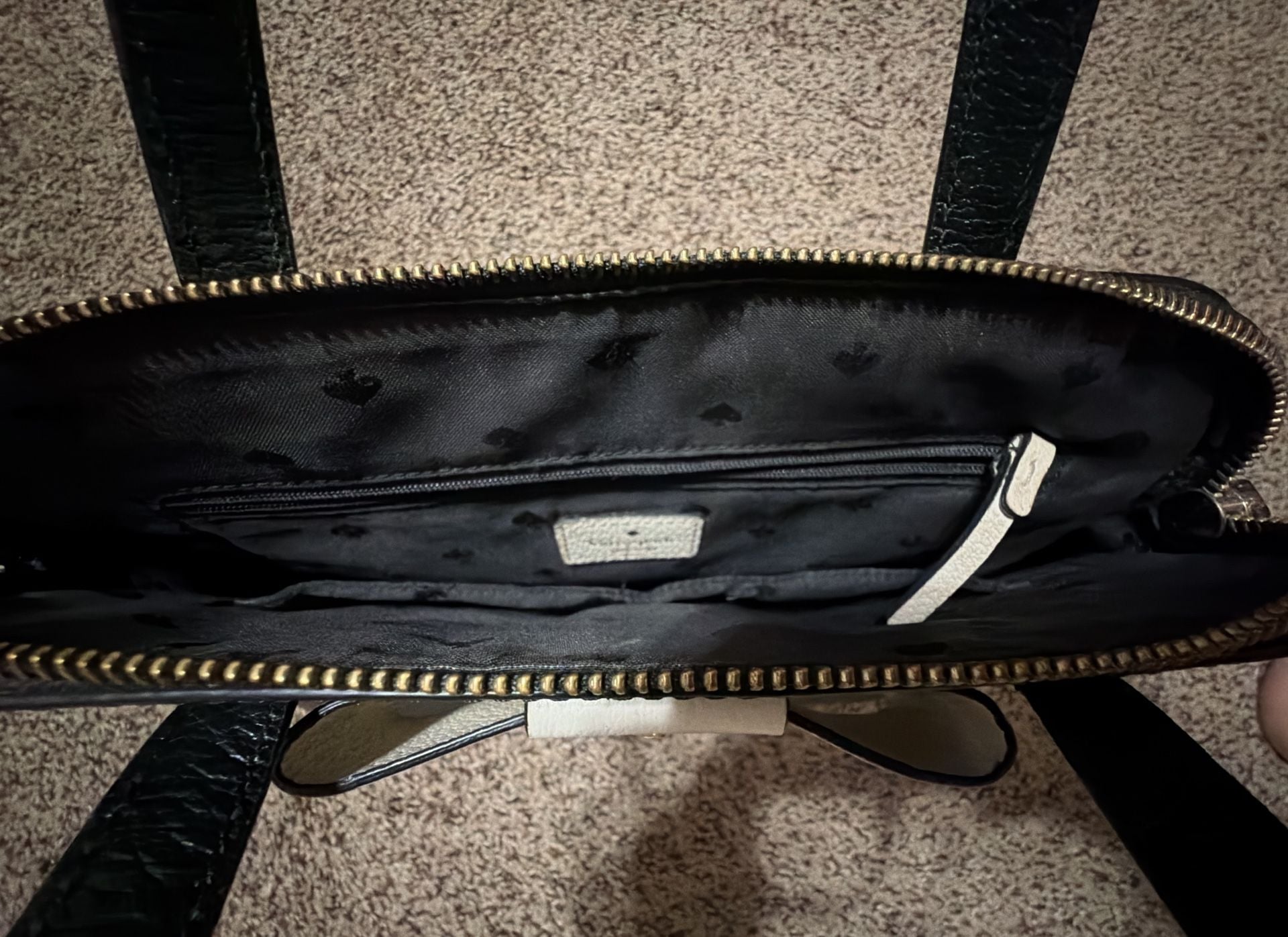 Kate Spade New York Matthews Street Maise Dome Satchel Black w/White Bow 5