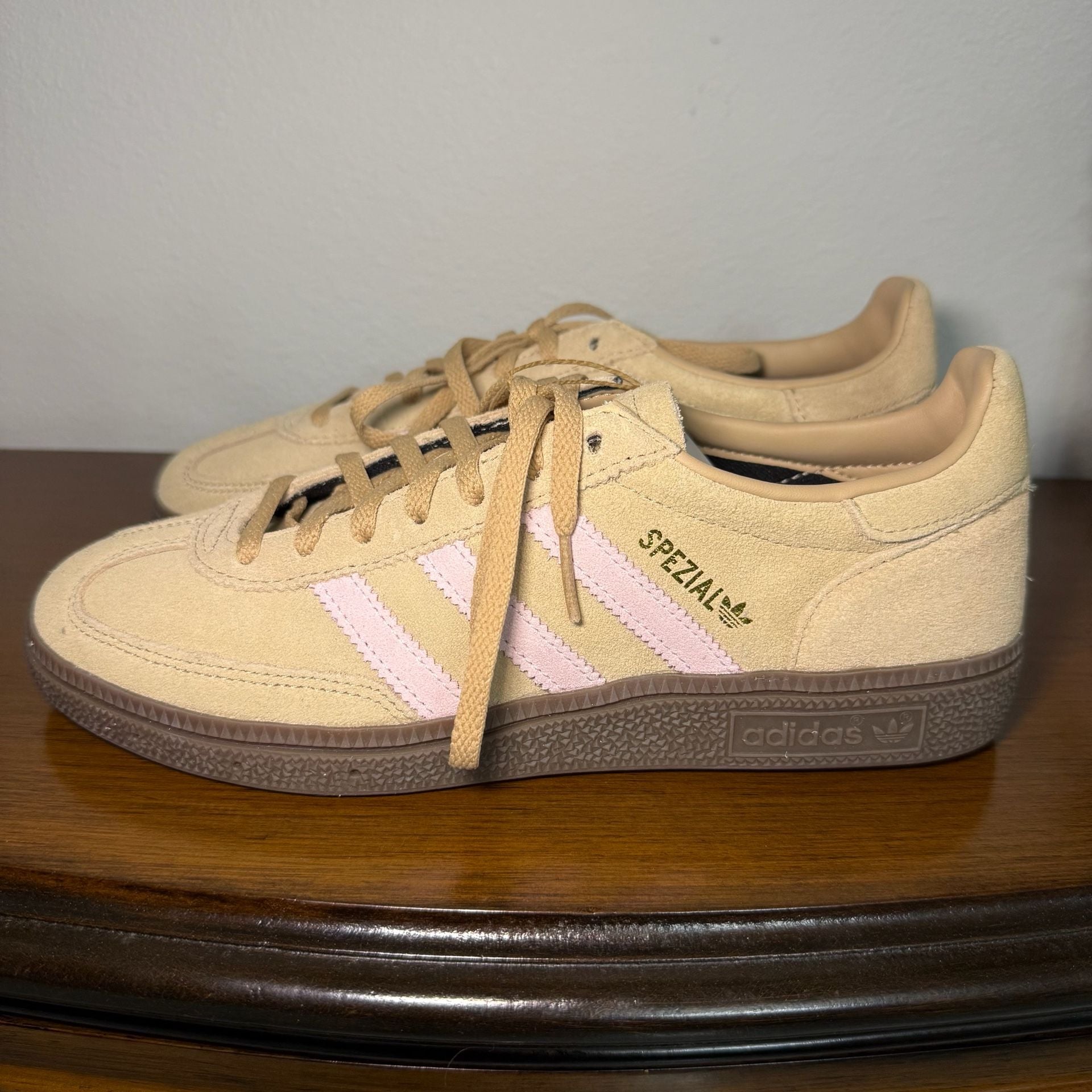 adidas Handball Spezial Women's Sneakers Warm Sandstone/Clear Pink Women sz 7.5 3