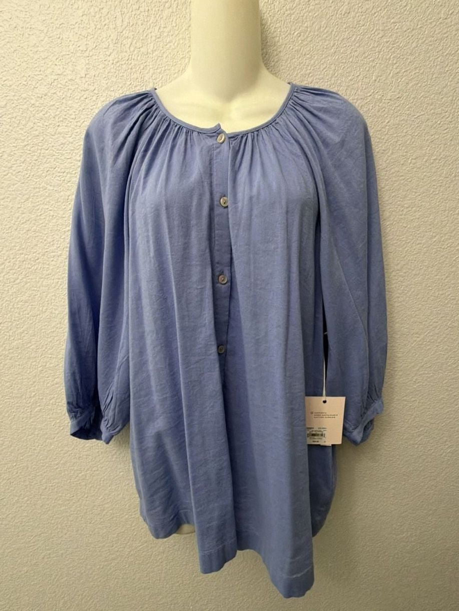 NWT LC Lauren Conrad Landn Peri Button-Front Shirt Size S 2
