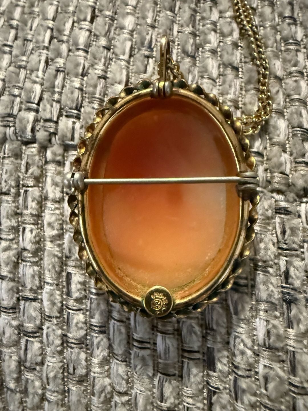 Vintage Cameo Pendant Necklace Gold Tone Setting. Not Shell. 12” Chain 4