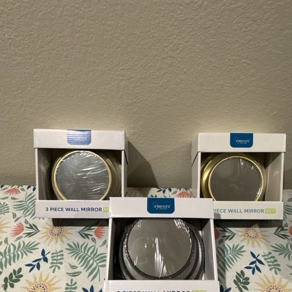 Interiors by Design 3-Piece Round Wall Mirror Set (5, 6, and 7-inch diameters). 3 Sets