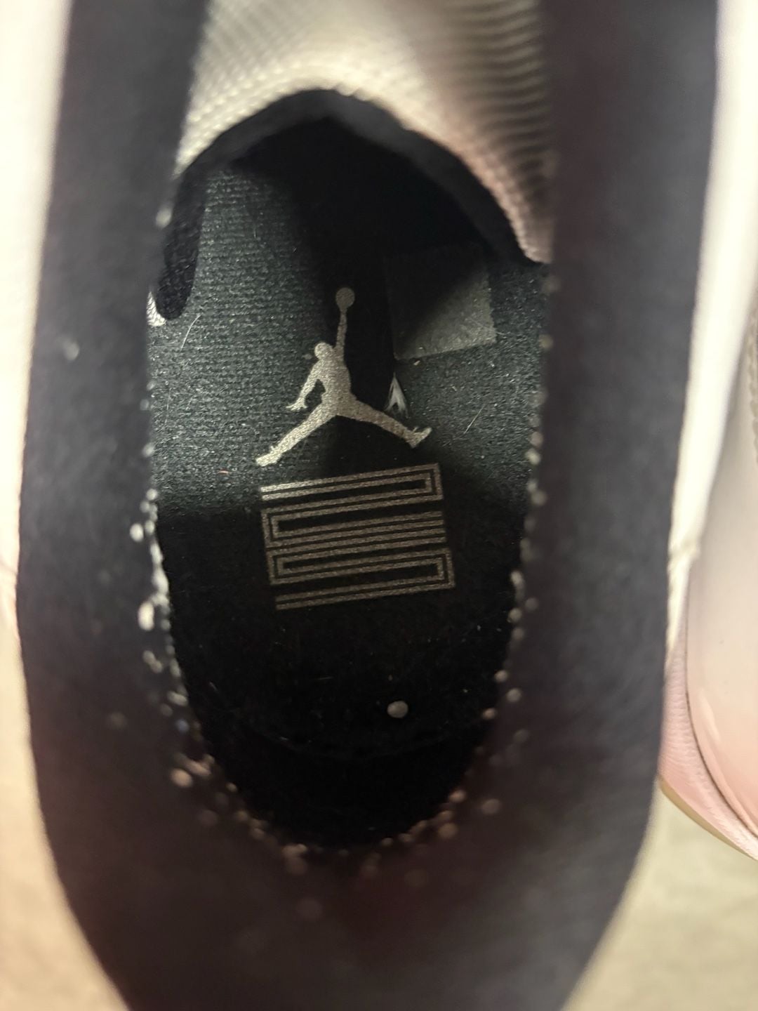 Air Jordan 11 Retro Low 'Legend Blue' Sneakers 7