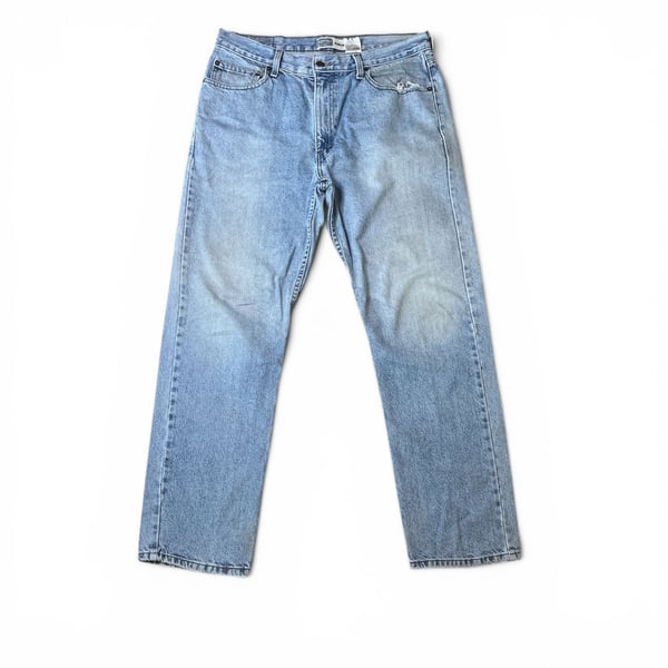 Signature Levi Strauss & Co. Men's Light Wash Regular Straight Leg Denim Jeans