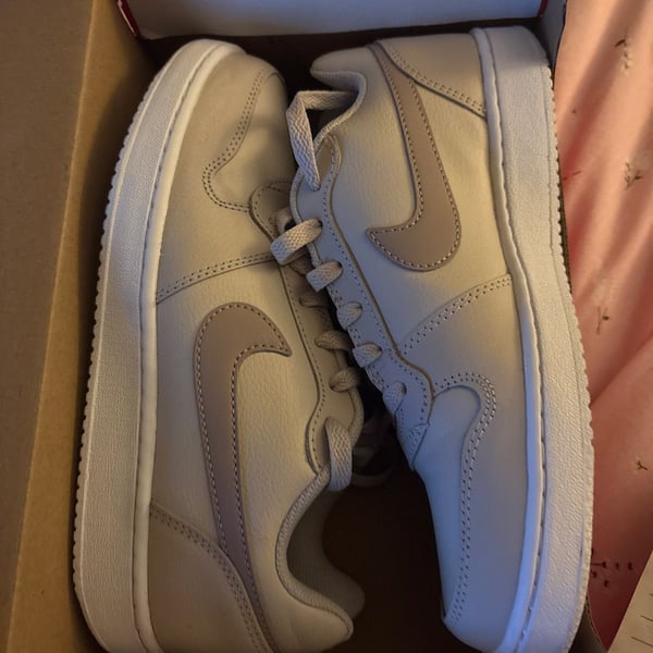 Nike Women's Ebernon Low Sneakers - Desert Sand/Diffused Taupe (AQ1779-002)