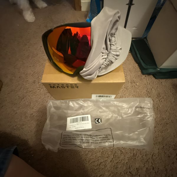 OutdoorMaster Anti-Fog Ski Goggles