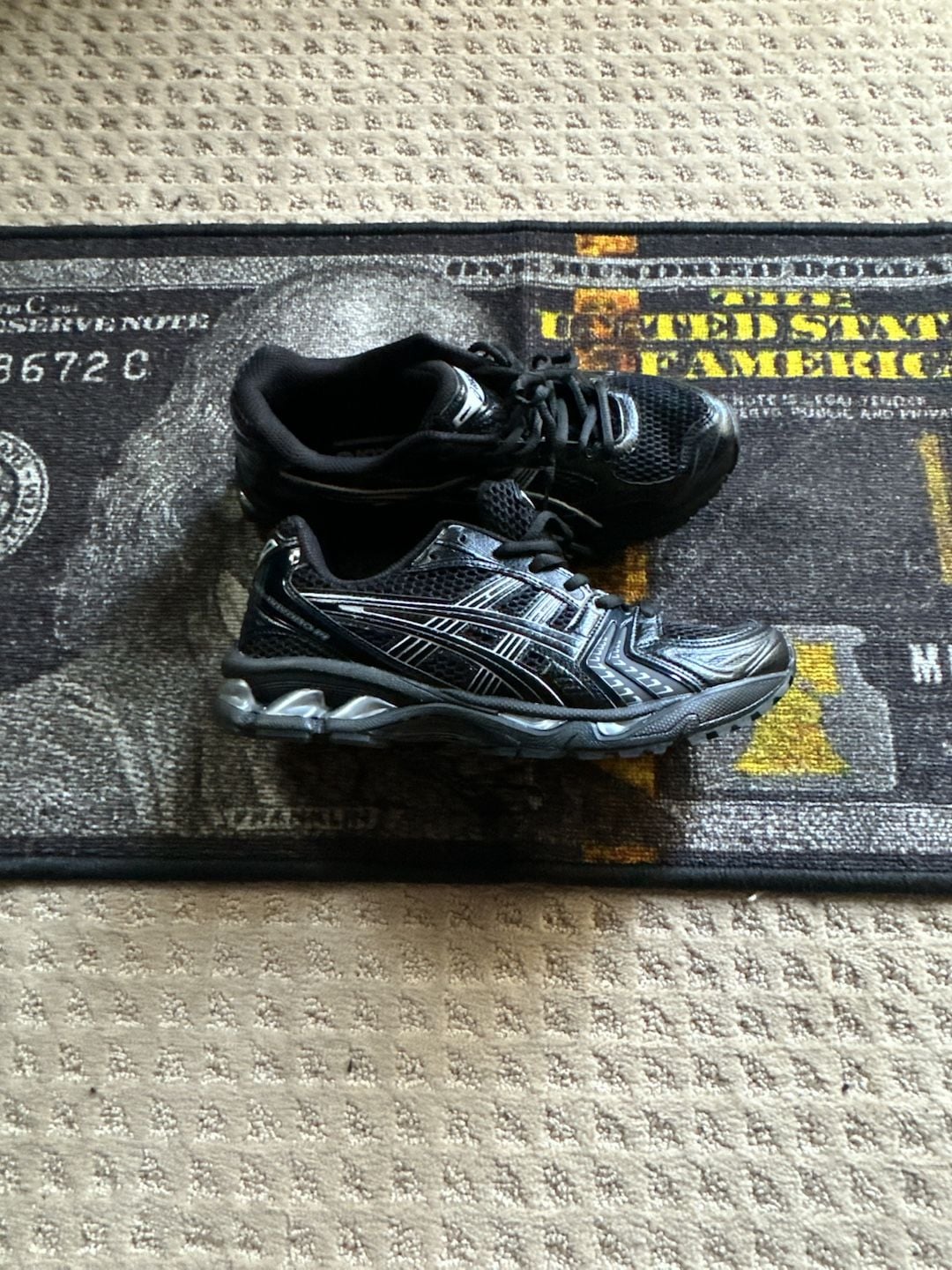 ASICS GEL-Kayano 14 Black Running Shoes 7