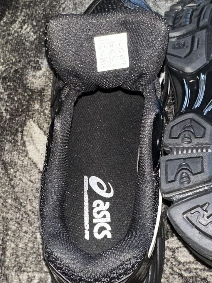 ASICS GEL-Kayano 14 Black Running Shoes 9