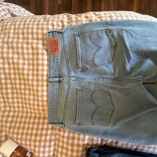 Levi's 721 High Rise Skinny Jeans Light Wash Size 28