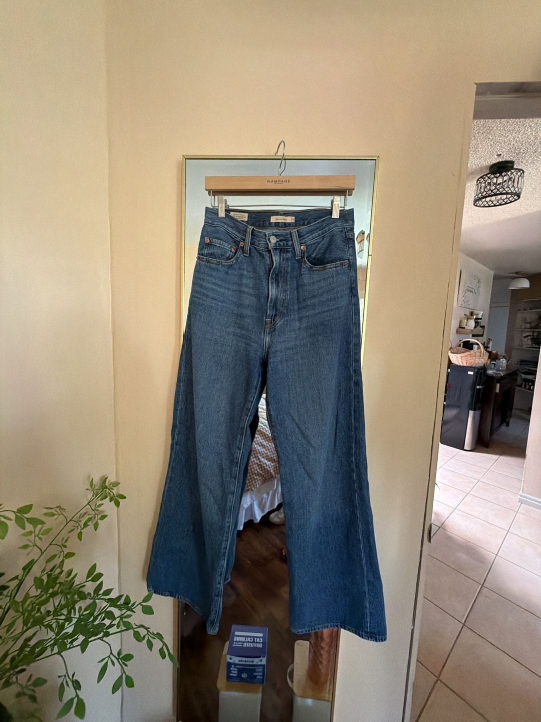 Levi's Premium Ribcage Wide Leg High-Rise Jeans 3