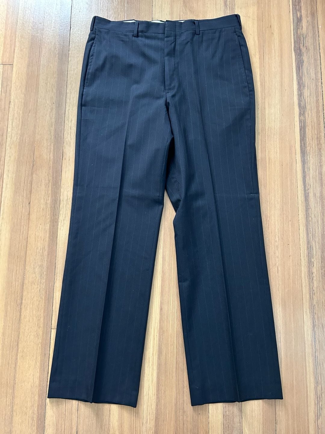 J.S.A. Bank Clothiers Men's Two-Piece Pinstripe Suit 8