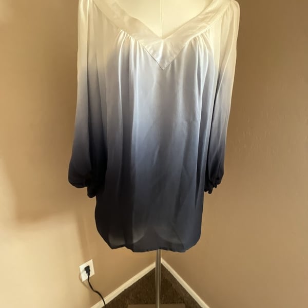 Karen Kane 100% Silk Ombre V-Neck Long Sleeve Blouse