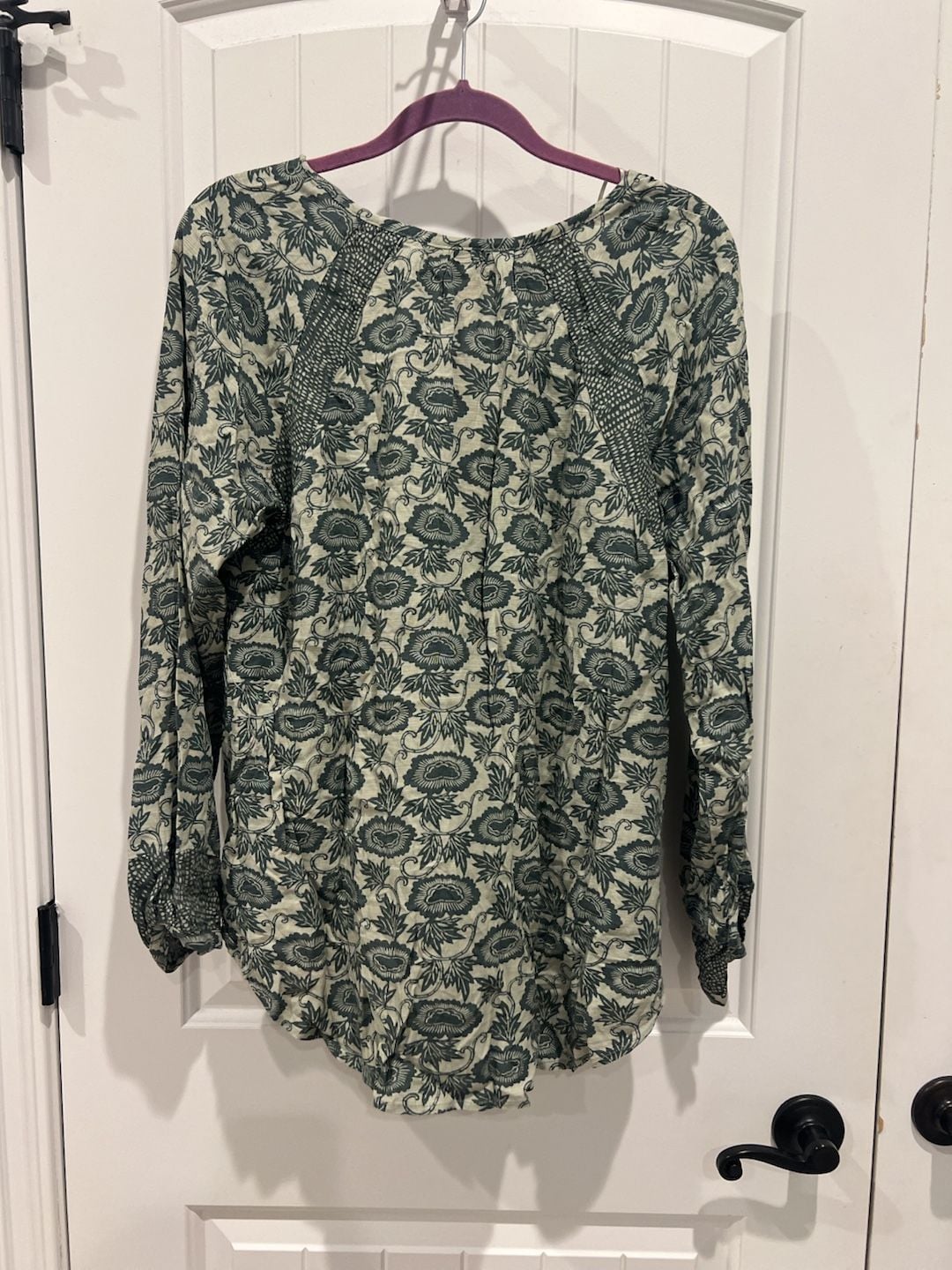 Knox Rose Women's Long Sleeve V-Neck Papyrus Green Floral Boho Popover Blouse 9