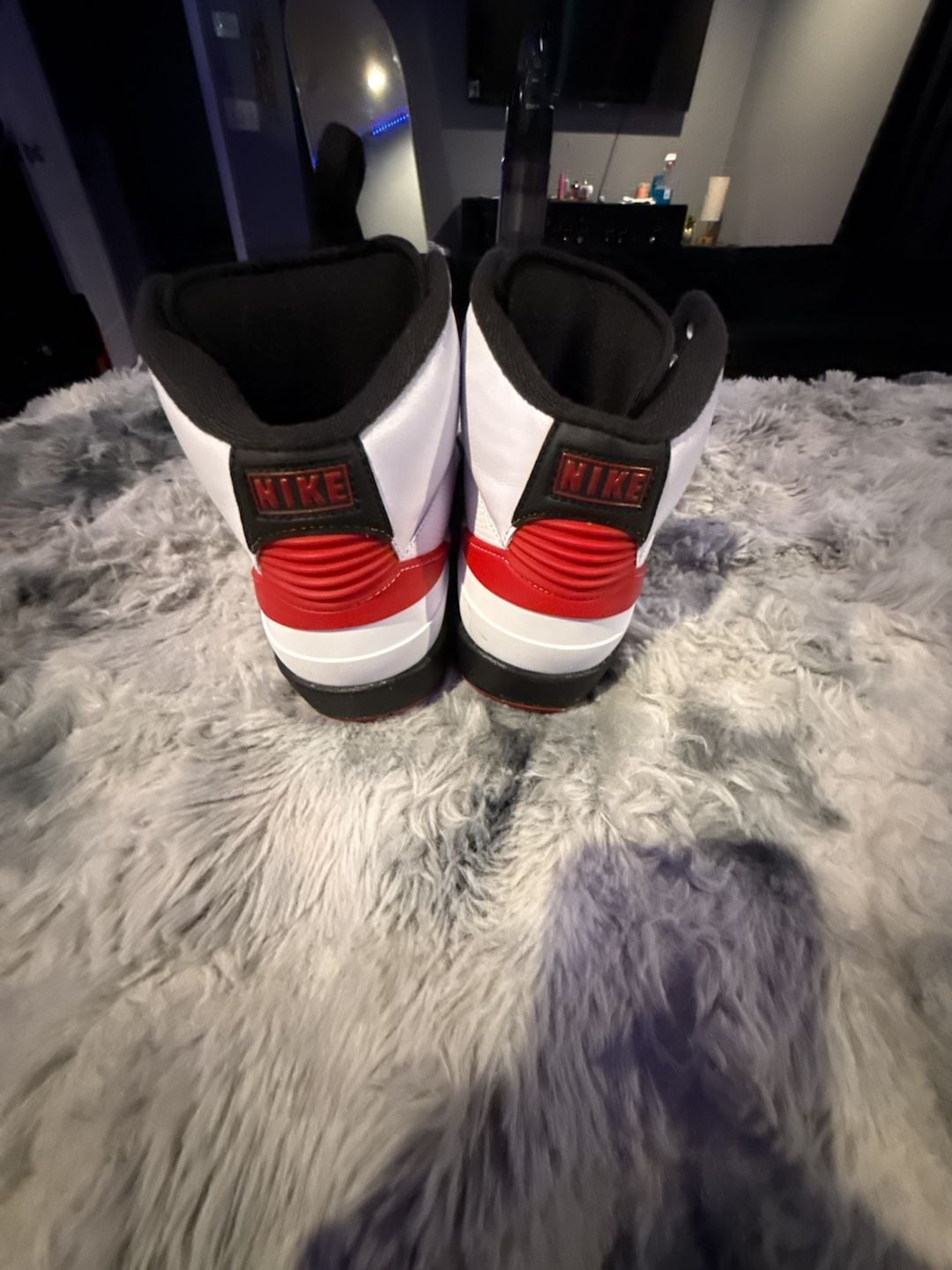 Air Jordan 2 Retro 'Chicago' (2022) 4