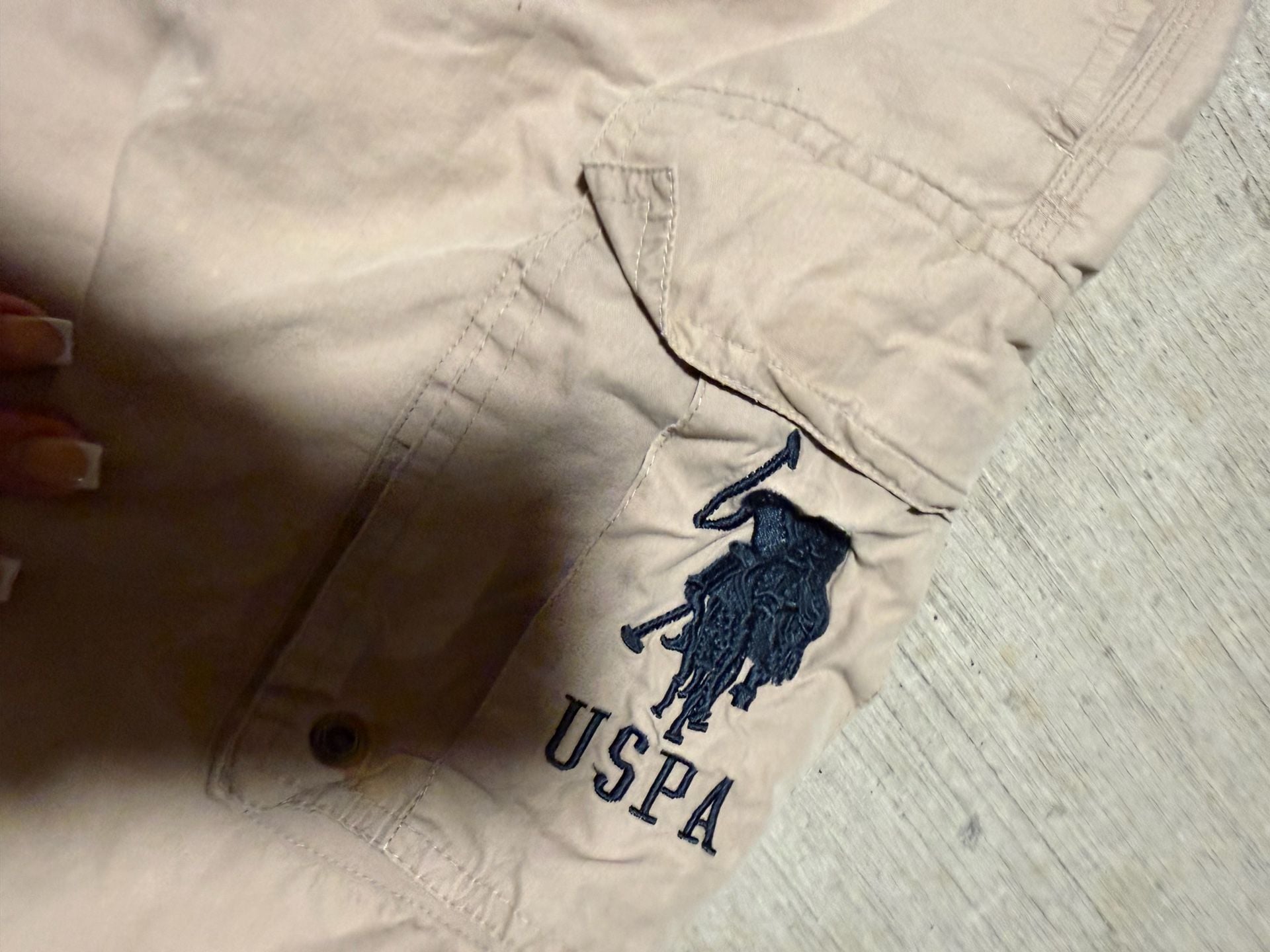 Product thumbnail 4