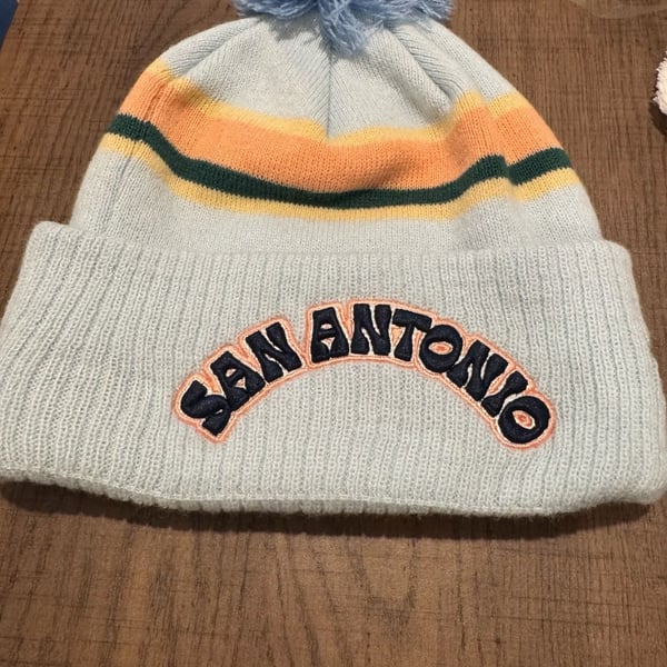 New Era San Antonio Spurs 2024/25 City Edition Cuffed Knit Hat with Pom