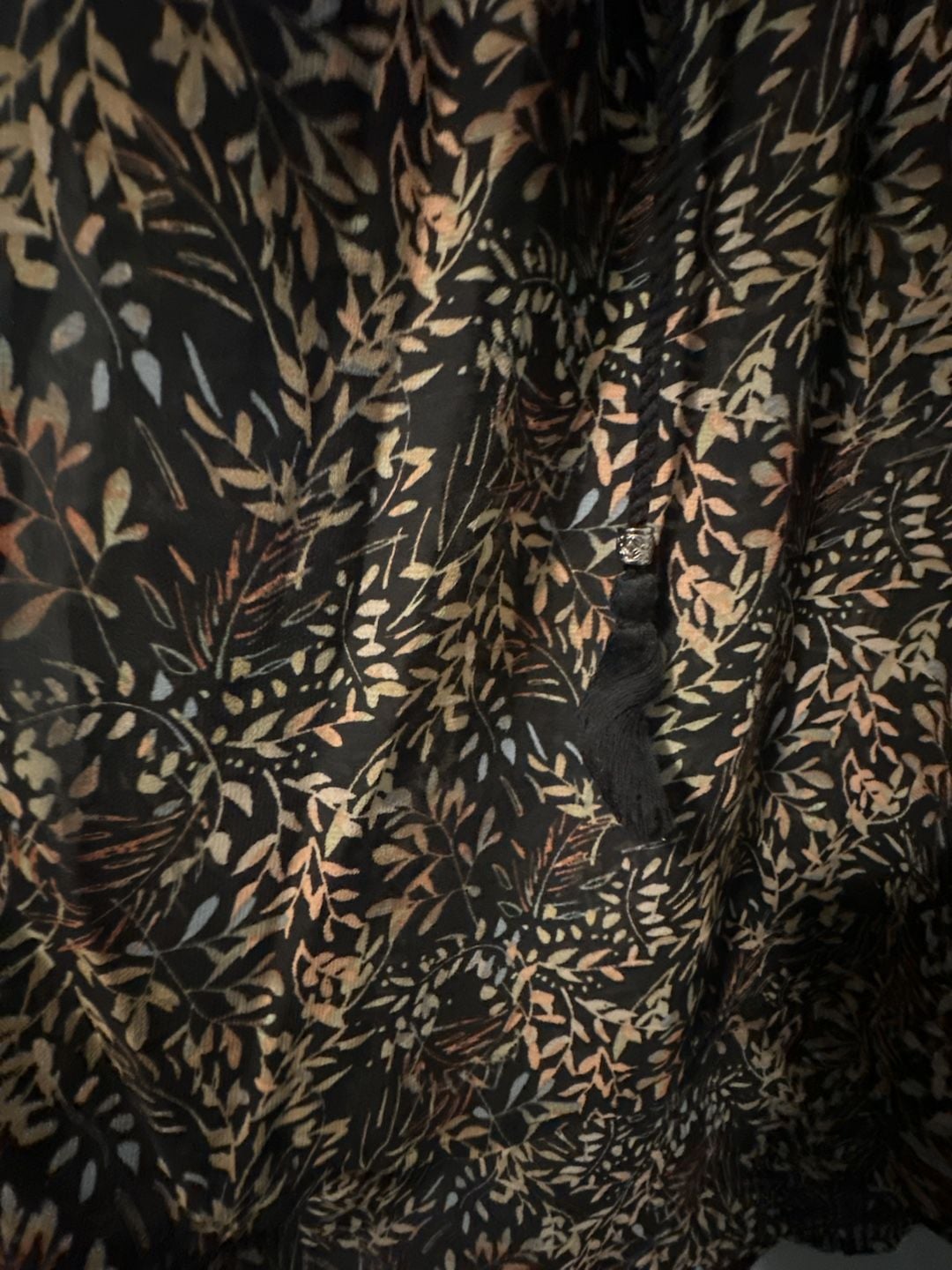 DR2 Floral Print Split-Neck Short Sleeve Blouse with Tassel Ties 2
