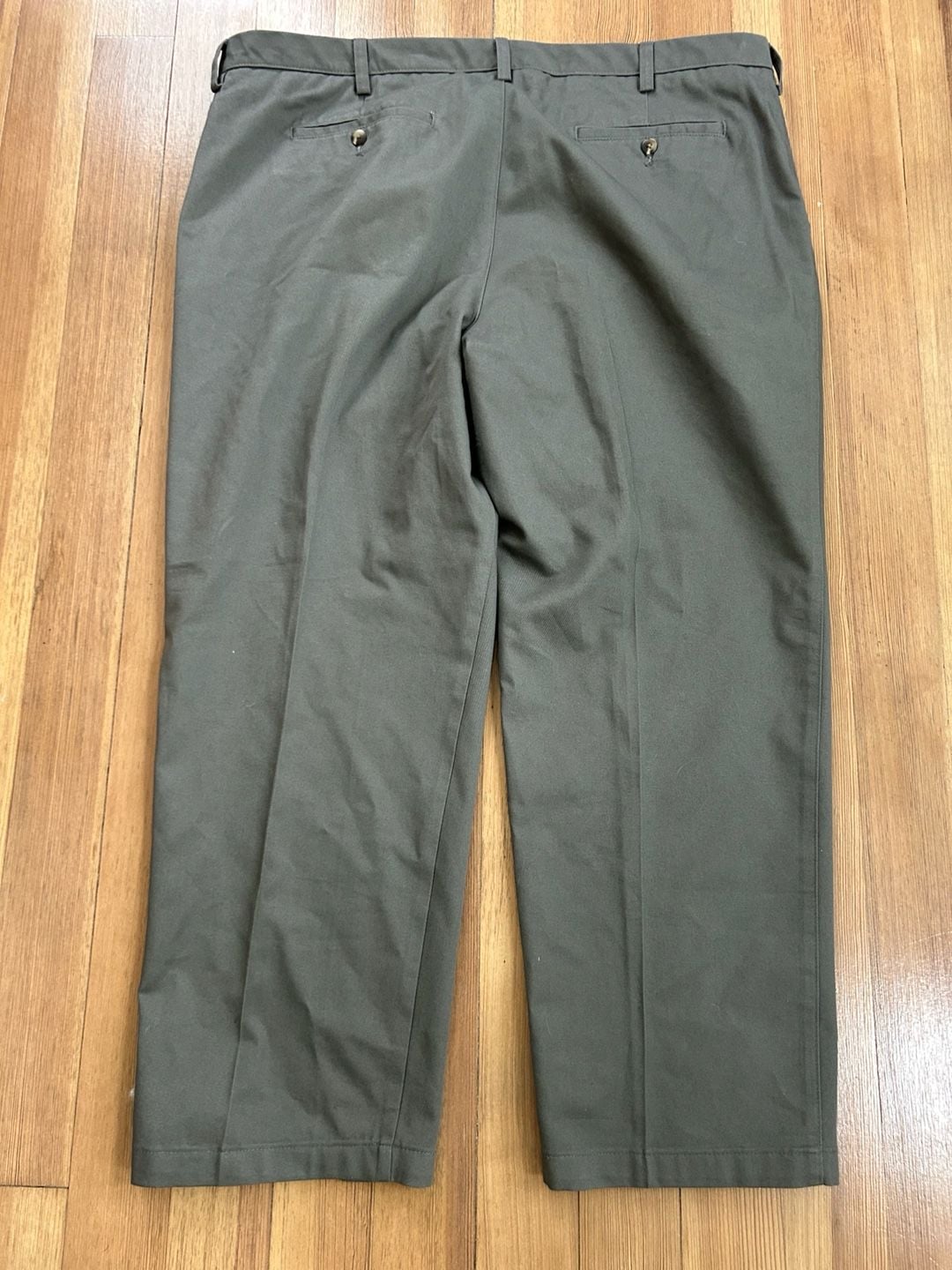 Van Heusen Men's 100% Cotton Flat Front Casual Chino Pants Olive Green 44x30 3