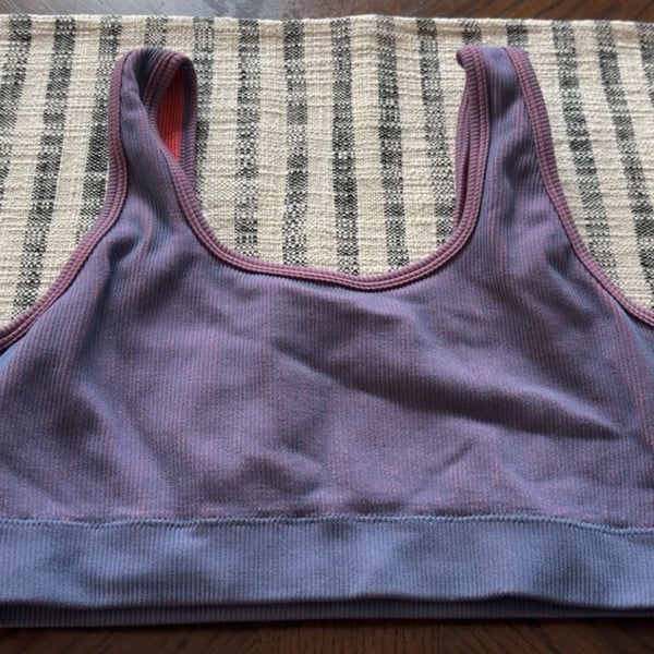 Fabletics Women's Ribbed Scoop Neck Sports Bra Size Large