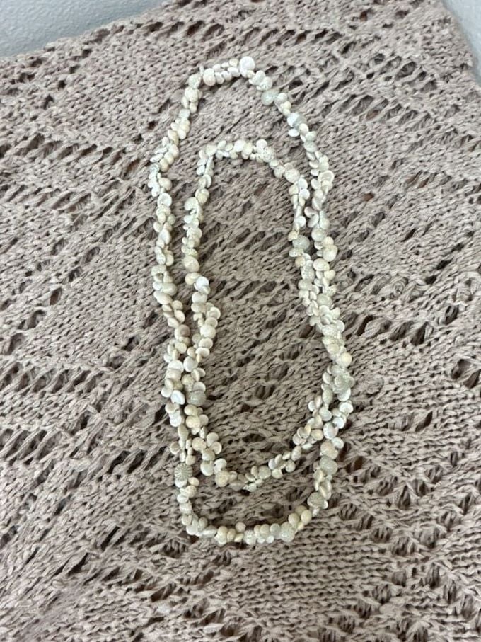 Natural Puka Shell Beaded Necklace 6