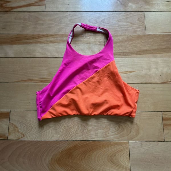 Size L Victoria's Secret Colorblock High Neck Halter Bikini Swim Top Pink and Orange