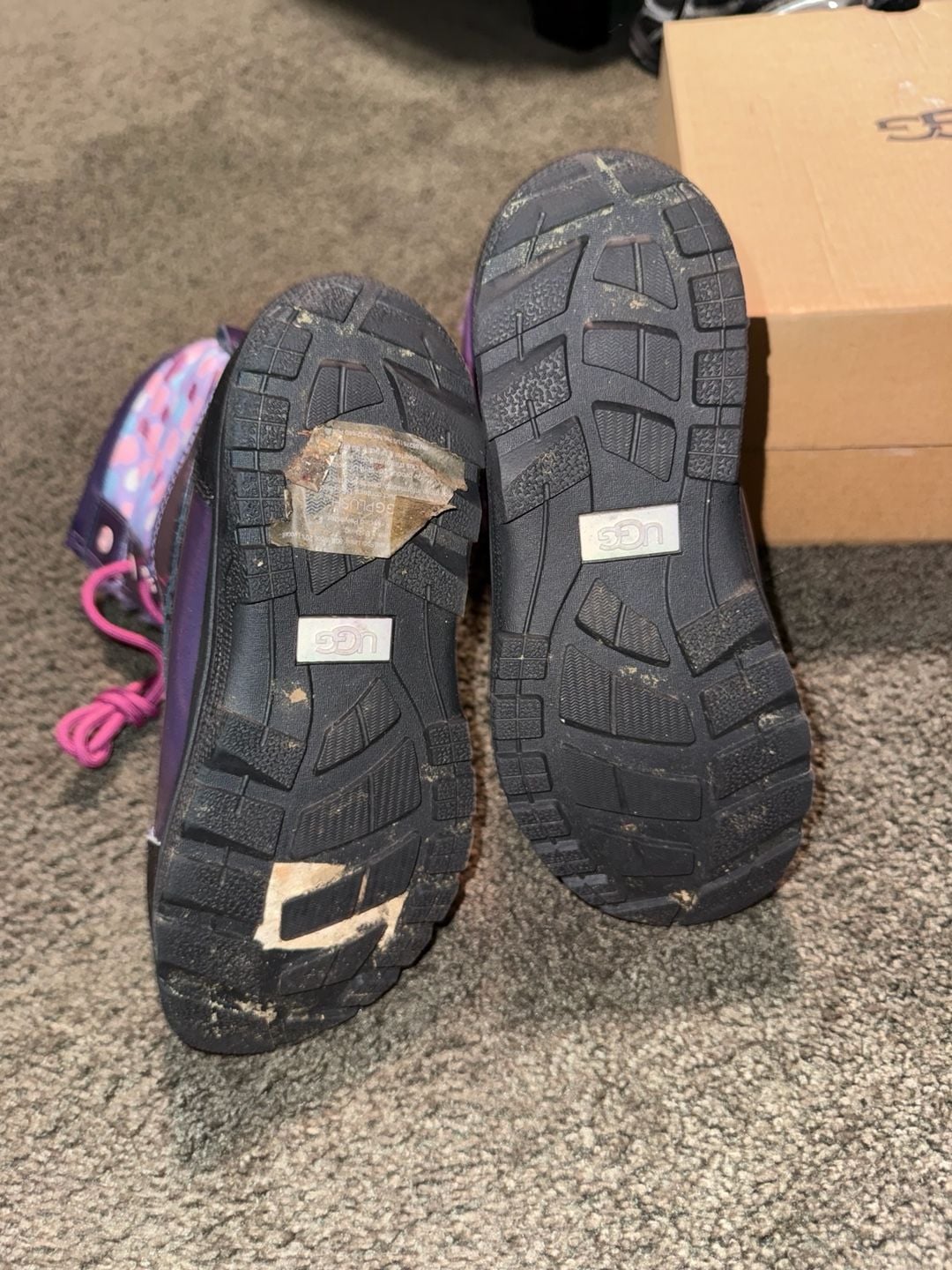 UGG Kids Butte II Waterproof Winter Boots in Purple/Pink Size 2 4